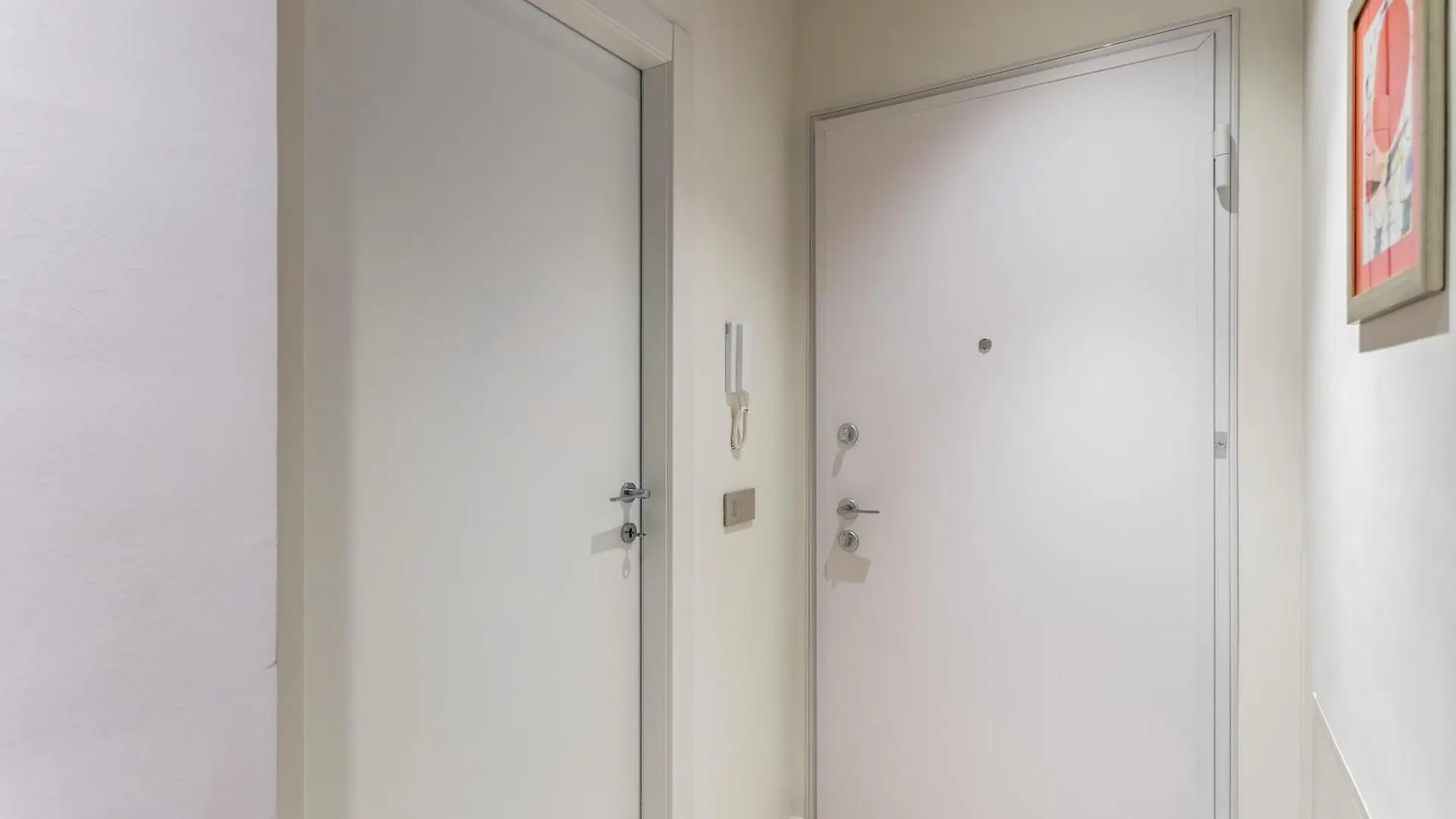 Varesina Suite - Pavia City Center - By Host4U