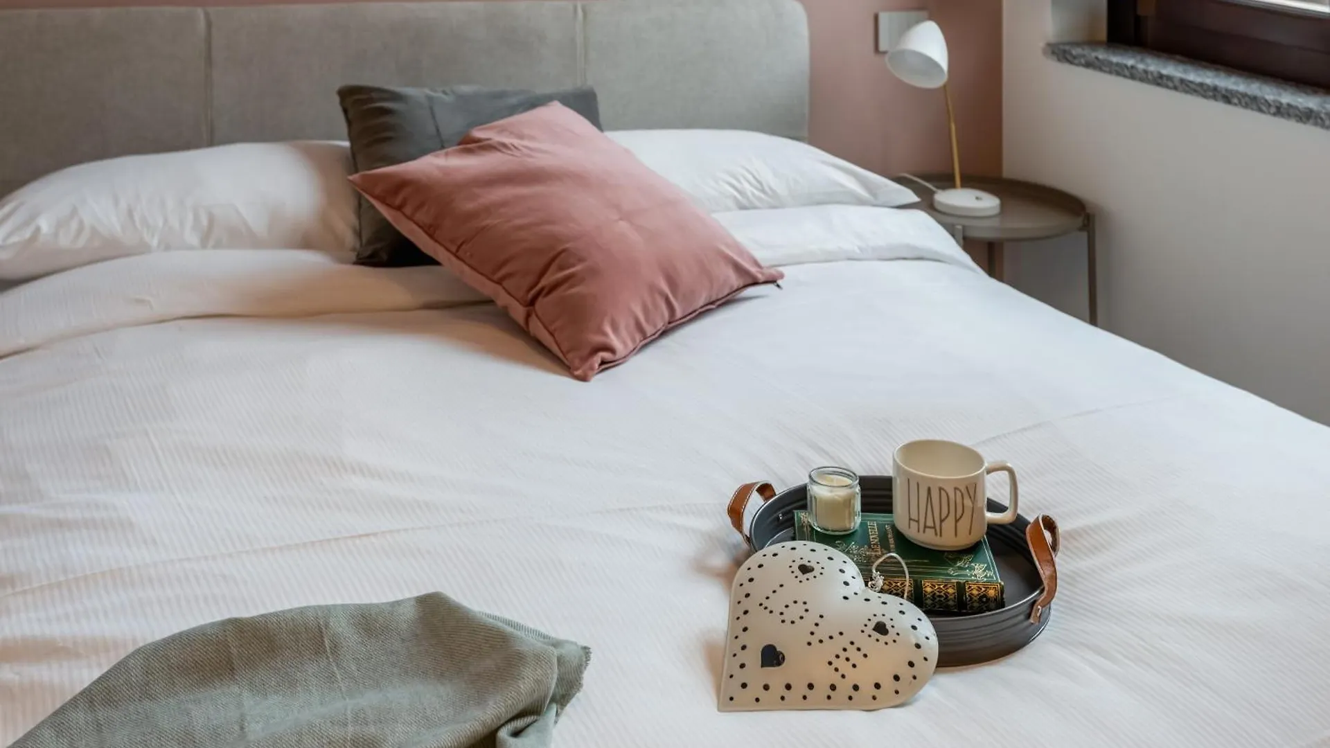 Varesina Suite - Pavia City Center - By Host4U 0*,  איטליה