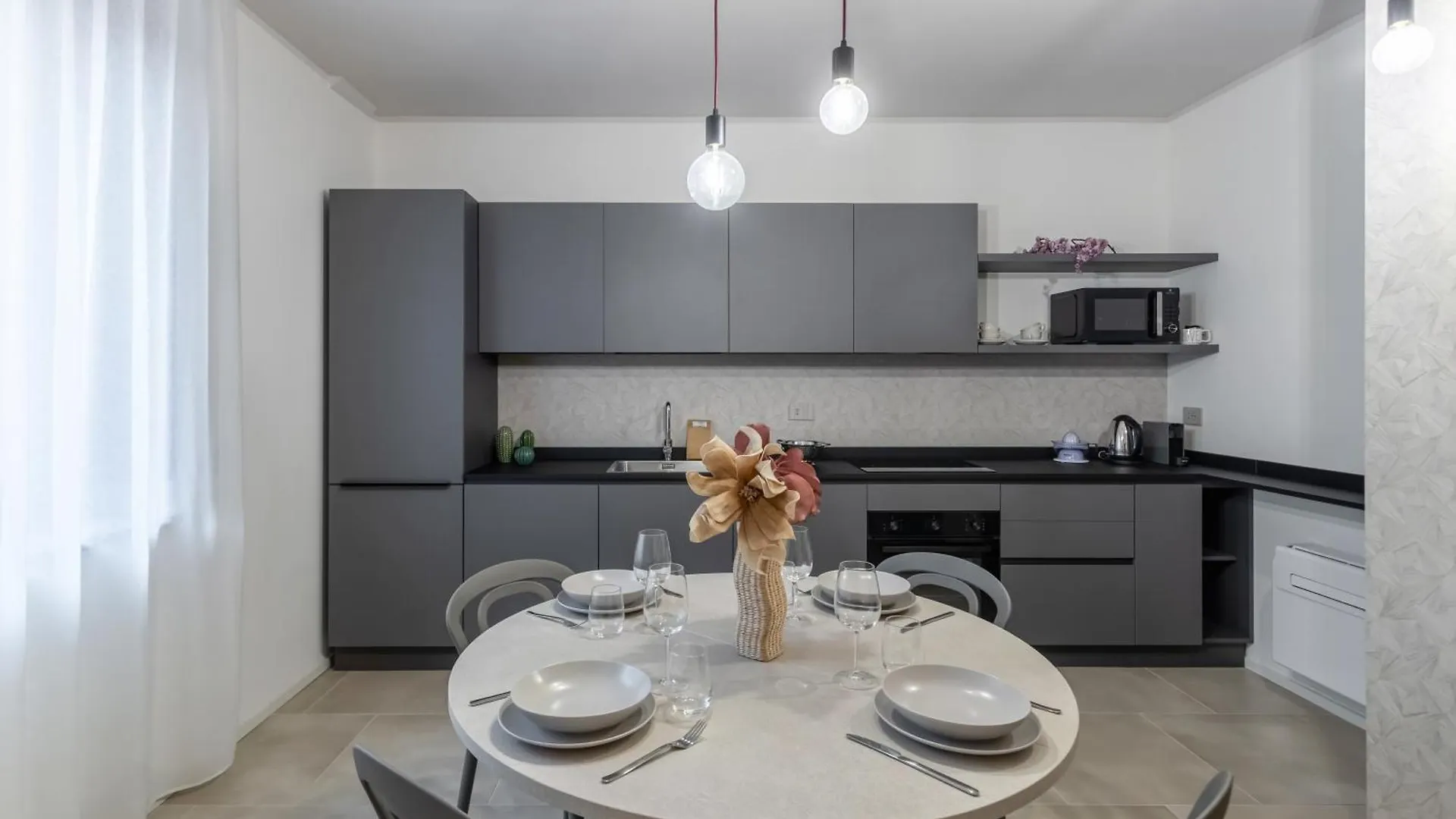 דירה Varesina Suite - Pavia City Center - By Host4U
